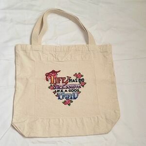FRIENDSHIP TOTE. COLOR Beige.